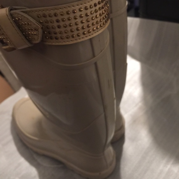 Burberry rain boots - Picture 4 of 6